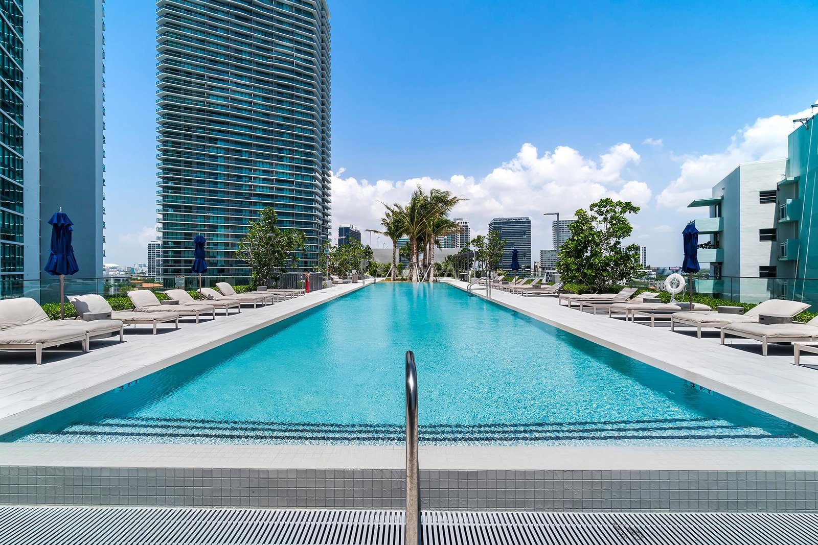 3131 NE 7th Ave Miami FL-91