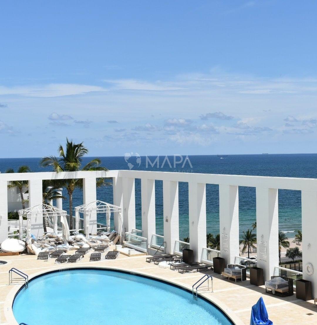 conradftlbeach_20200916_110359