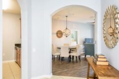 deluxe-living-room-wide