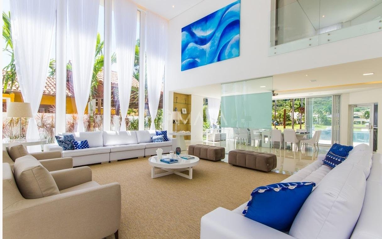 WhatsApp Image 2019-03-18 at 11.45.42 (1)